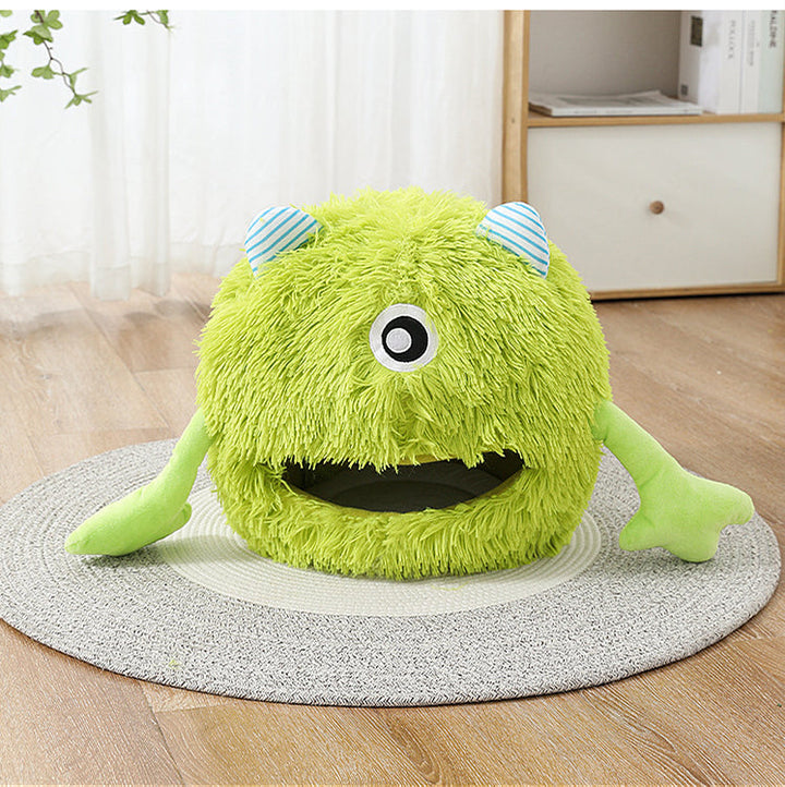 Experience Ultimate Comfort with Our Machine Washable Fluffy Round Calming Pet Bed