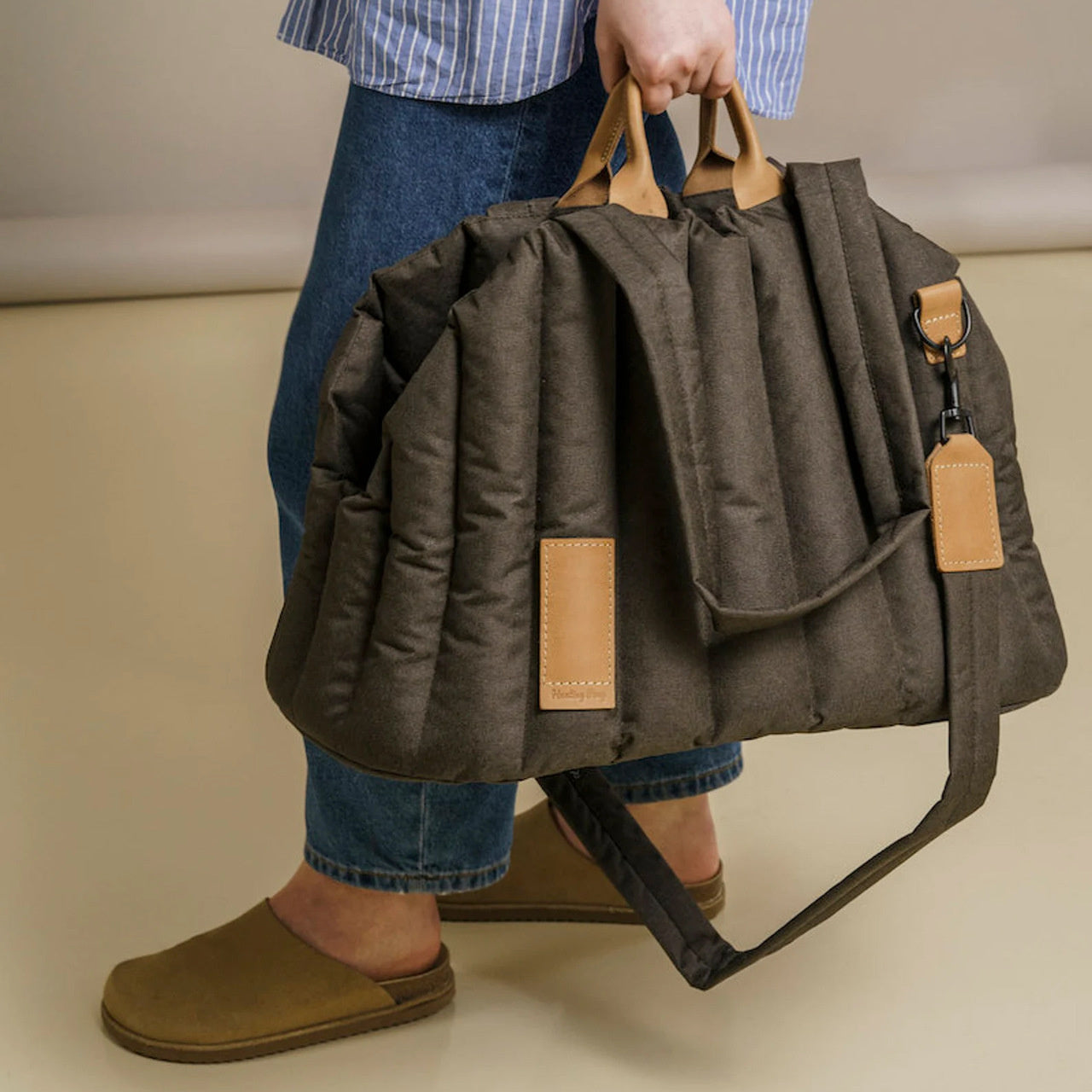 Pet Waterproof Lightweight Portable Carrier Handbag Bag