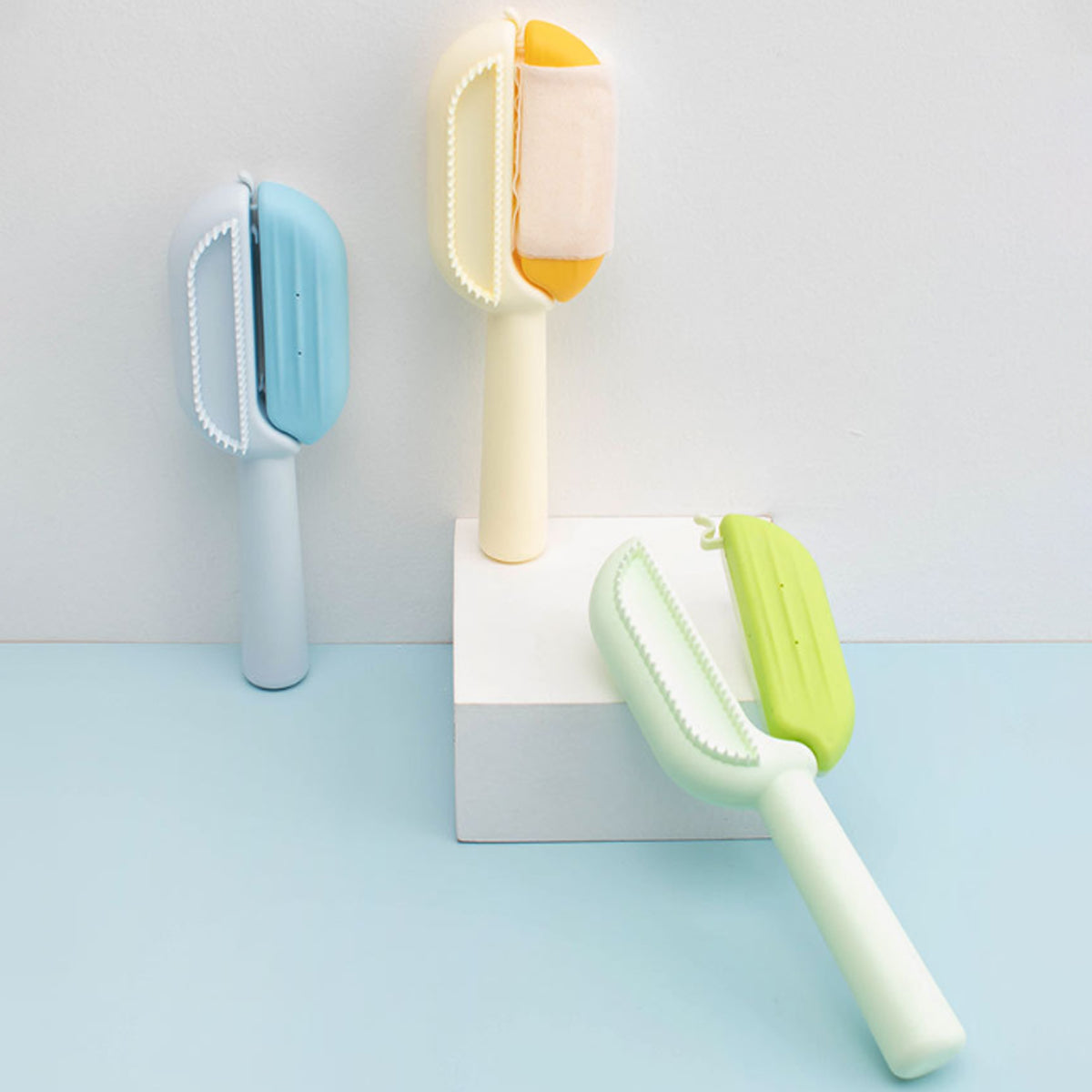 Pet Grooming Comb With Water Tank And Hair Removal Brush