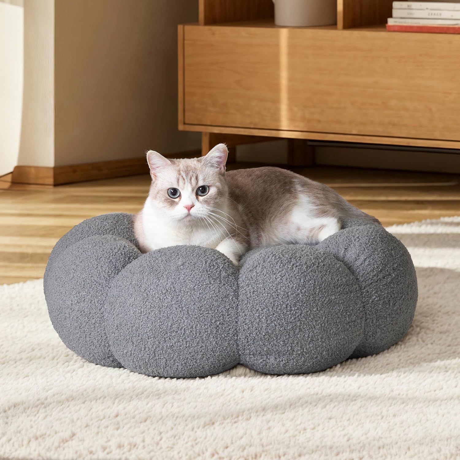 Fluffy Round Plush Pet Calming Donut Bed